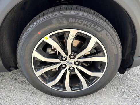 New 2026 Ford Explorer ST-Line image 9