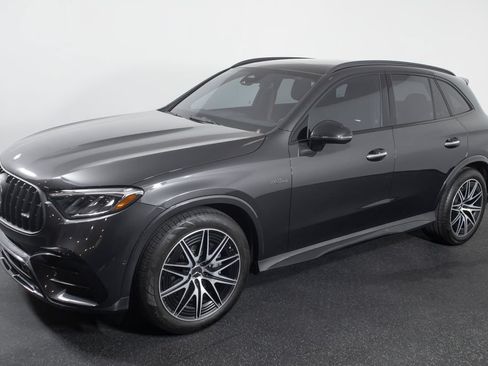 Used 2024 Mercedes-Benz GLC 43 AMG 4MATIC image 3