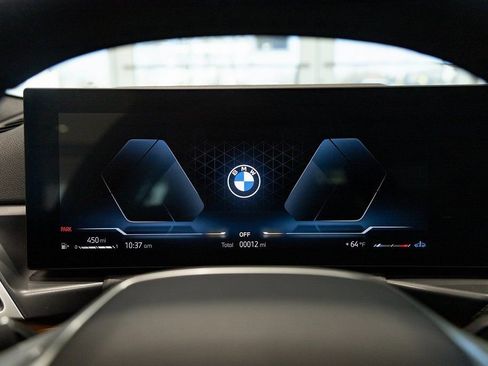 New 2026 BMW 330i xDrive Sedan w/ Convenience Package AWD/4WD image 27