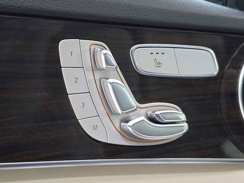 Used 2016 Mercedes-Benz C 300 4MATIC Sedan image 22