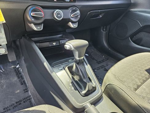 Used 2022 Kia Rio S FWD image 24