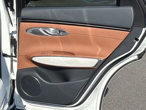 New 2026 Genesis GV70 2.5T Advanced image 16