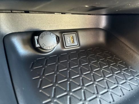 New 2025 Toyota RAV4 XLE image 41