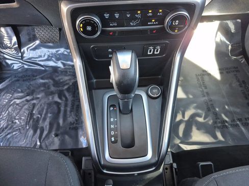 Used 2022 Ford EcoSport SE image 10