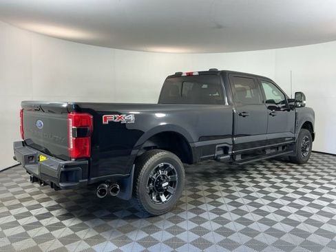 Used 2023 Ford F350 Lariat w/ Lariat Ultimate Package image 4