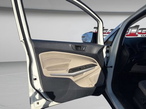 Used 2021 Ford EcoSport S image 23