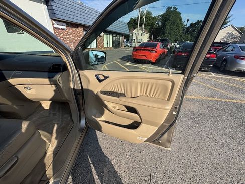 Used 2005 Honda Odyssey EX-L image 41