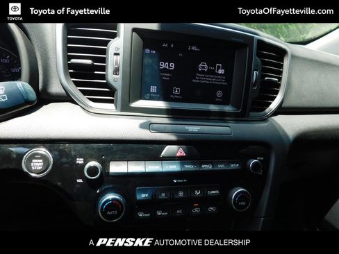 Used 2018 Kia Sportage EX FWD image 9