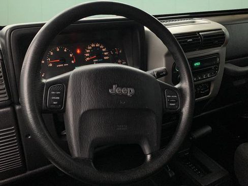 Used 2006 Jeep Wrangler Rubicon w/ Security Group image 24