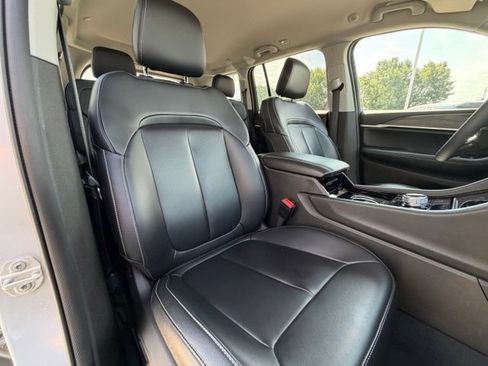 Used 2023 Jeep Grand Cherokee Limited AWD/4WD image 13