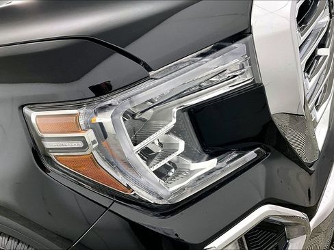 Used 2019 GMC Sierra 1500 SLT w/ SLT Convenience Package image 26