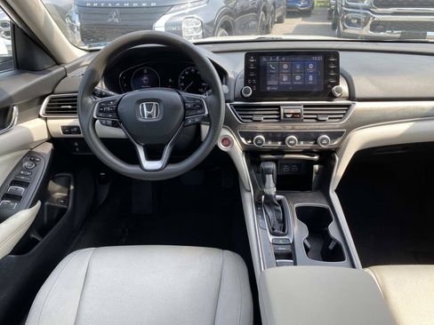Used 2021 Honda Accord LX image 9