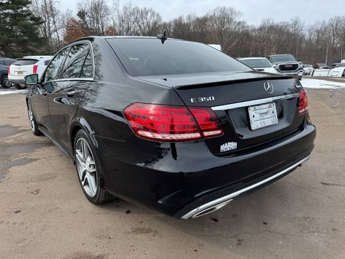 Used 2014 Mercedes-Benz E 350 4MATIC Sedan image 3