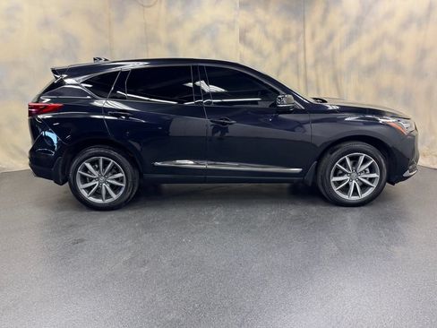 Used 2024 Acura RDX SH-AWD w/ Technology Package image 9