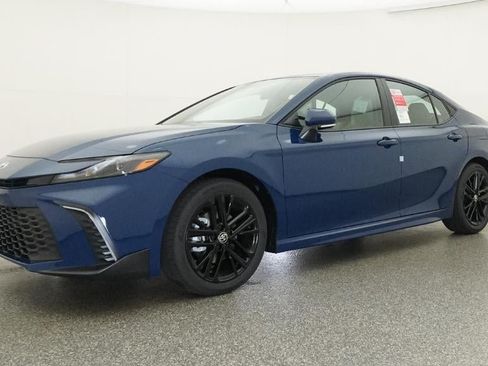 New 2026 Toyota Camry SE FWD image 17
