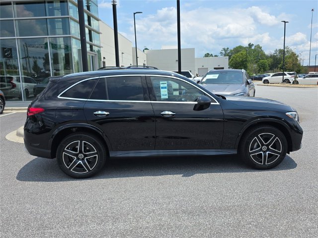 New 2026 Mercedes-Benz GLC 300 4MATIC image 2