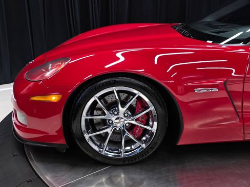 Used 2009 Chevrolet Corvette Z06 w/ Preferred Equipment Group RWD image 39
