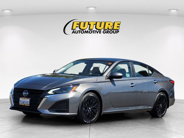 Certified 2025 Nissan Altima 2.5 SV w/ SV Special Edition Package FWD image 5