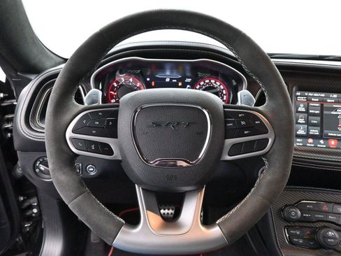 Used 2022 Dodge Challenger SRT Hellcat image 16