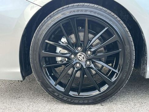 Used 2024 Toyota Camry XSE image 11