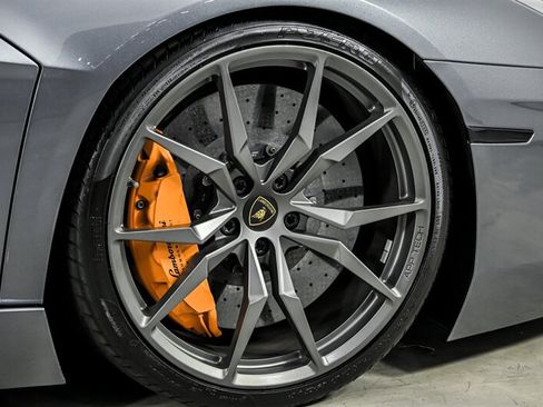 Used 2015 Lamborghini Aventador LP 700-4 AWD/4WD image 11