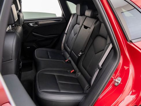 Used 2022 Porsche Macan S image 20