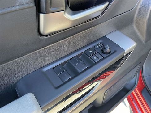 Used 2023 Toyota Tundra Limited image 18