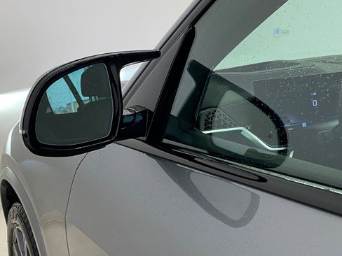 New 2026 BMW X5 M60i w/ Executive Package image 21