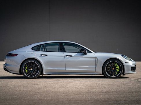 Used 2020 Porsche Panamera Turbo S image 15