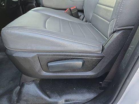 Used 2019 RAM 1500 Tradesman image 41