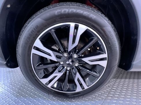 Used 2023 Mitsubishi Eclipse Cross SE AWD/4WD image 10