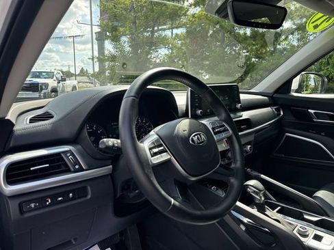 Used 2021 Kia Telluride S AWD/4WD image 9