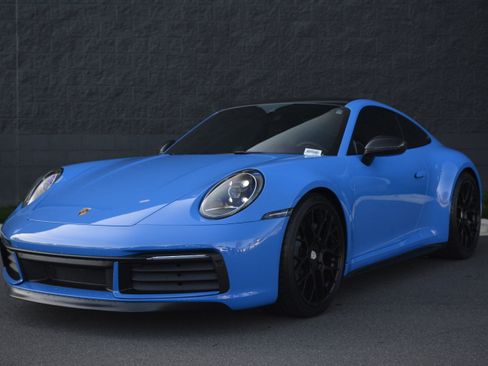 Certified 2024 Porsche 911 Carrera T image 1