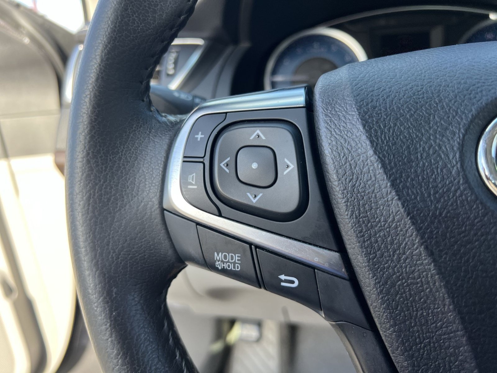 Used 2017 Toyota Camry XLE FWD image 52
