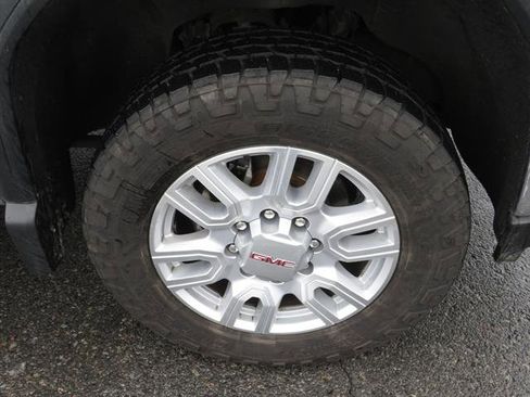 Used 2022 GMC Sierra 2500 SLT image 9