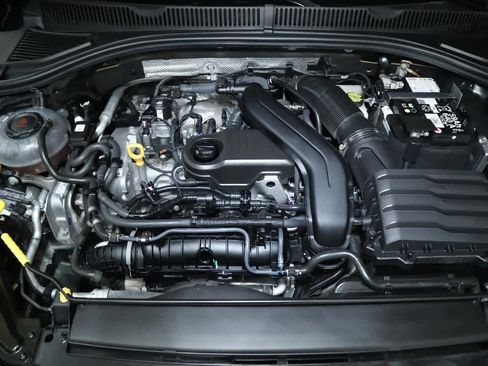 Certified 2024 Volkswagen Jetta SEL FWD image 35