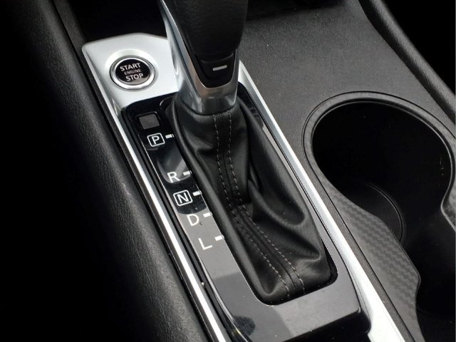 Certified 2025 Nissan Altima 2.5 S FWD image 17