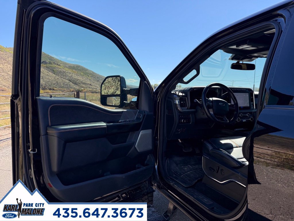 Used 2024 Ford F350 Platinum w/ FX4 Off-Road Package AWD/4WD image 16