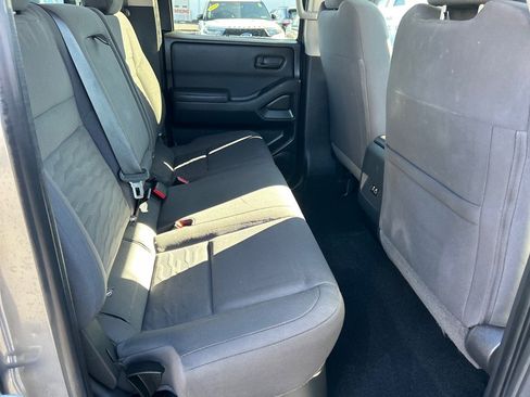 Used 2022 Nissan Frontier S w/ Technology Package image 17