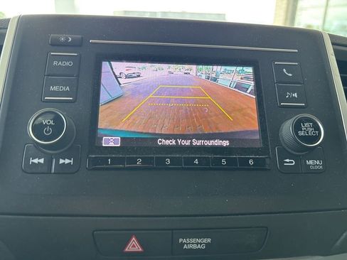 Used 2019 Honda Pilot LX image 17