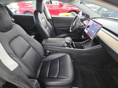 Used 2019 Tesla Model 3 Long Range AWD/4WD image 3