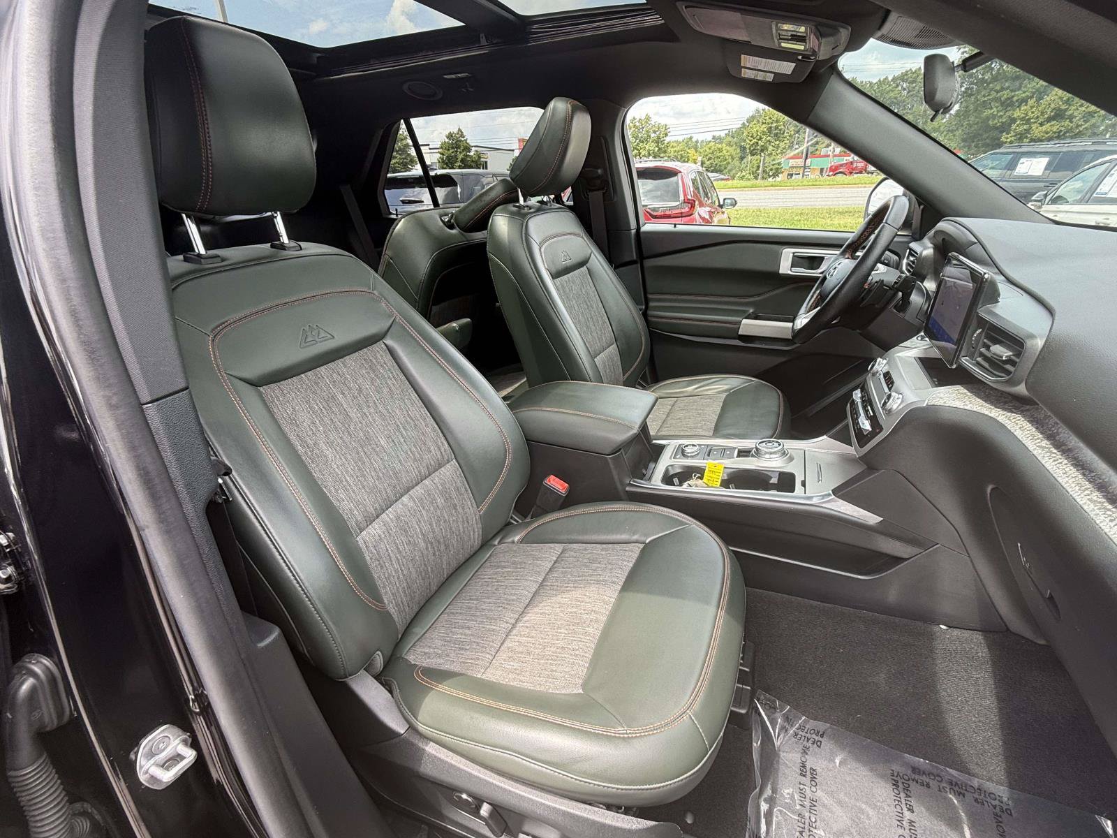 Used 2022 Ford Explorer Timberline AWD/4WD image 9