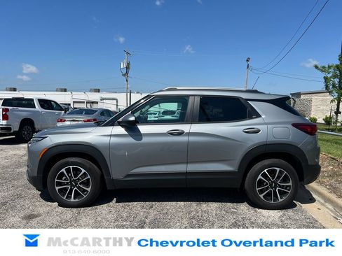 Used 2024 Chevrolet TrailBlazer LT FWD image 6