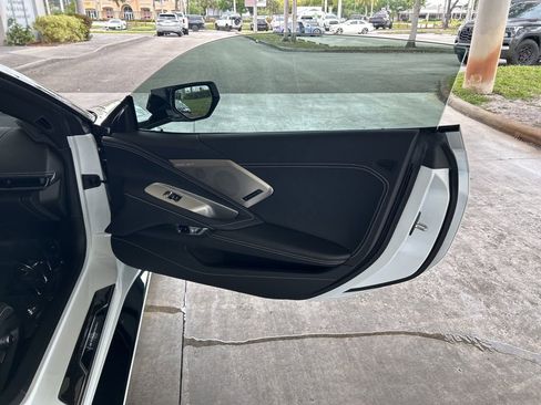 Used 2022 Chevrolet Corvette Stingray Preferred Conv w/ Battery Protection Package image 40