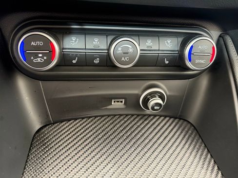 Used 2024 Alfa Romeo Stelvio Quadrifoglio w/ Active Assist Plus Package image 27