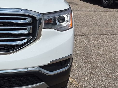 Used 2019 GMC Acadia SLE FWD image 10