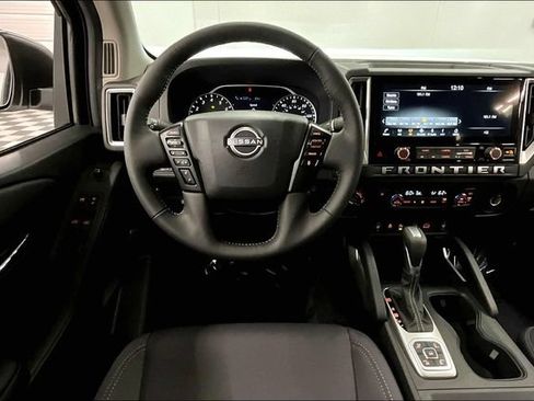 New 2026 Nissan Frontier SV w/ All-Weather Content Package AWD/4WD image 23