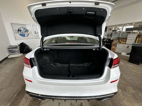 Used 2020 Kia Optima SE FWD image 22