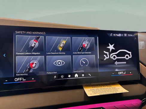 Used 2025 BMW X3 xDrive30i image 15