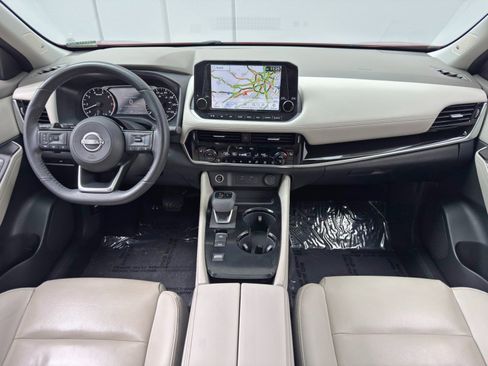 Used 2023 Nissan Rogue SL w/ SL Premium Package FWD image 12